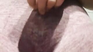 Calentura En El Gimnasio, Chica Guarra Arrecha Se Toca En Los Vestuarios Del Gimnasio