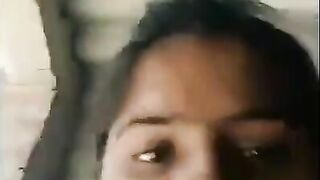 Desi Girl shows Her content