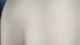 Que rico gime mi vecina mientras me la cojo