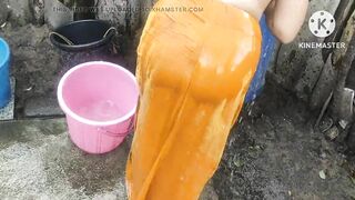 Hot bhabhi ki hot bathing outside