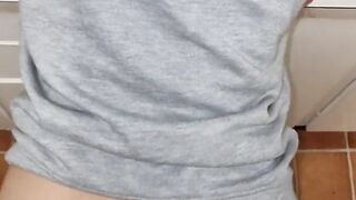 Fucking creaming teen in the kitchen