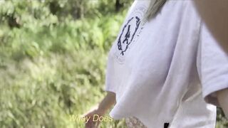 Public MILF in short crop top - BIG TIT PUBLIC flashing