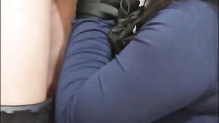 Secretaria se traga la leche del guardia de seguridad