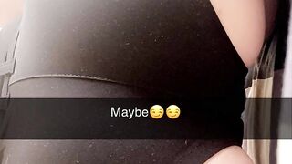 cheating cheerleader has sexting with gym buddy on SnapChat and gets fucked afterwards