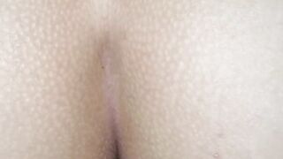 Perfect teen starts her period while riding me cowgirl, 18 year old tinder date