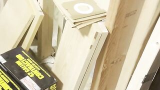 Bosses Wife On Jobsite For Giant Facial