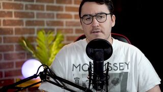 Cute Nerd Reads to You ASMR Stephen Kings IT