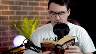 Cute Nerd Reads to You ASMR Stephen Kings IT