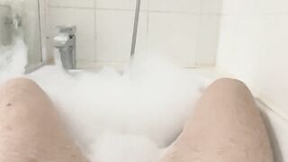Fast cum in bath