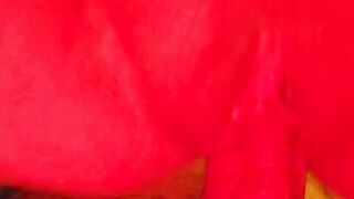 Amateur couple orgasm and creampie