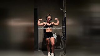 18yo Gym Virgin Pussy Gape TikTok Live Leak