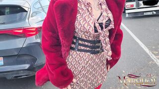 Exhib Parking Hgv: Routier Spots Me and Fucks Me Like a Bitch in the Cab of His Truck